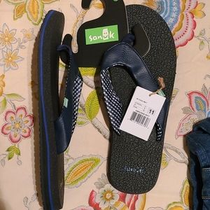 Sanuk yoga mat flip flops